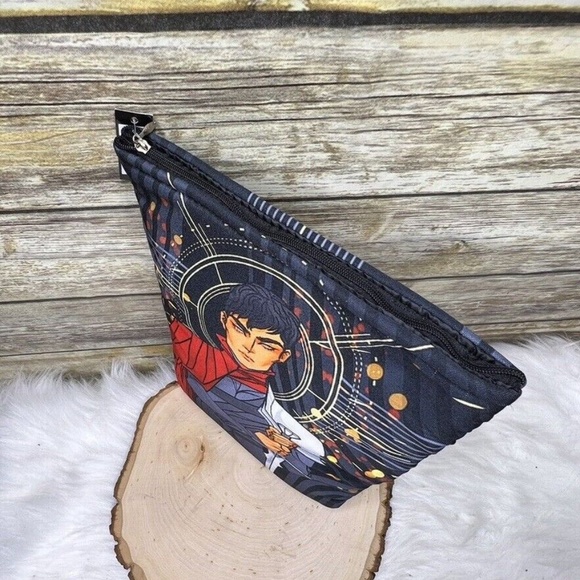 NWT FairyLoot An Ember in the Ashes Ellias & Leia Padded Book Sleeve Bag - Picture 6 of 11